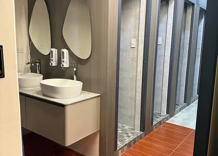 Capsule hotel Erg Capsule Manila